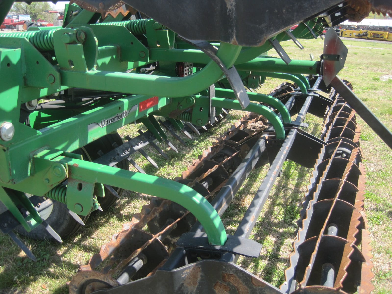 2016 Unverferth 1225 Equipment Image0