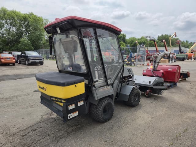 Image of Ventrac 4500Z equipment image 3