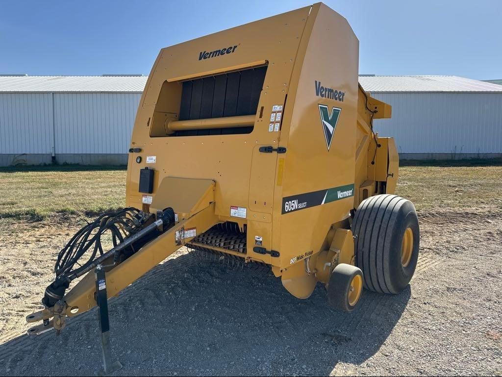 2016 Vermeer 605N Equipment Image0