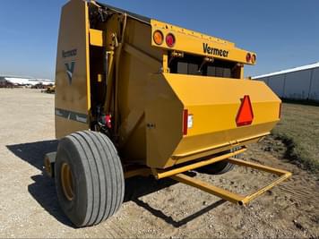 Main image Vermeer 605N