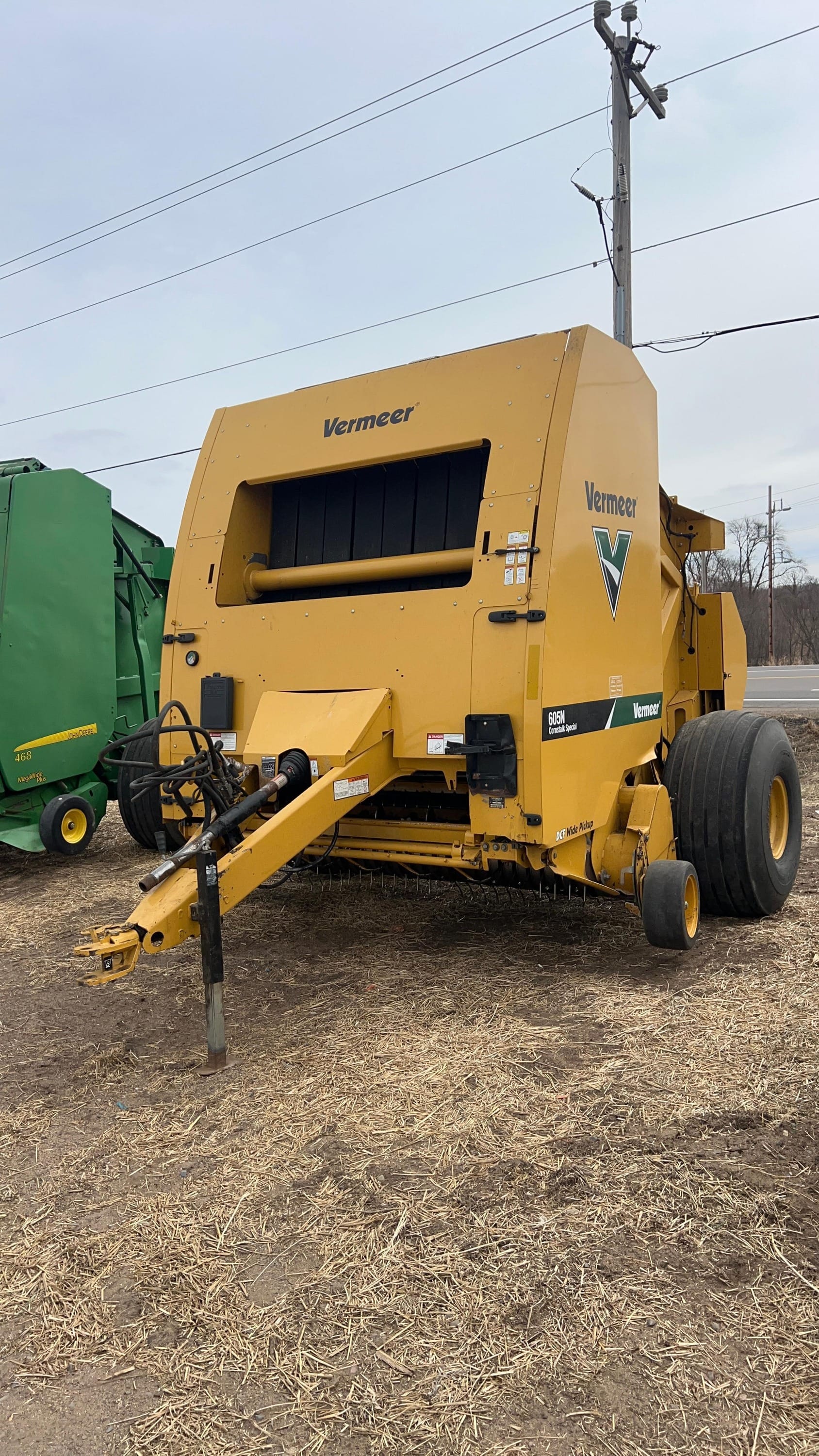 2016 Vermeer 605N Equipment Image0