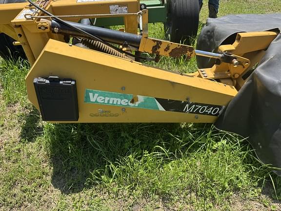 Image of Vermeer M7040 Primary image