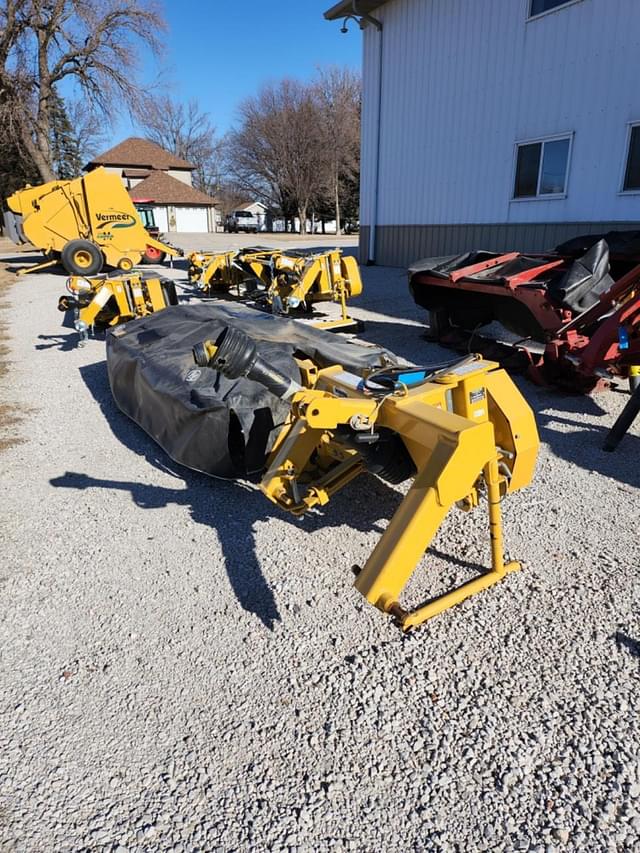 Image of Vermeer M7040 equipment image 3