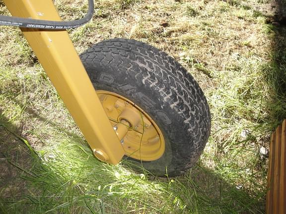 Image of Vermeer R2300 equipment image 4
