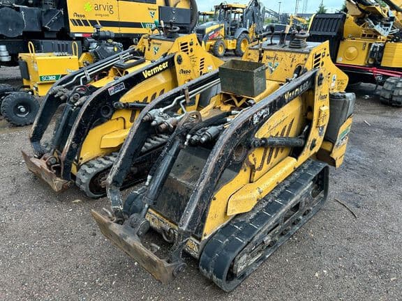 Image of Vermeer S725TX equipment image 4