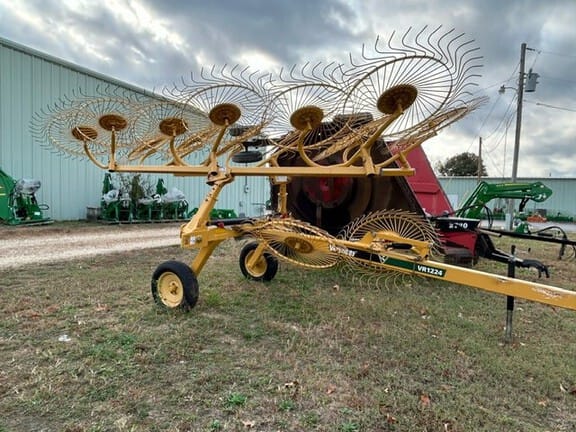 2016 Vermeer VR1224 Equipment Image0