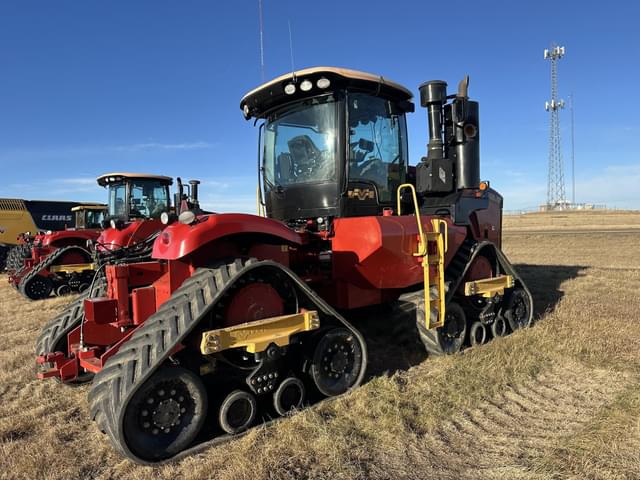 Image of Versatile 500DT equipment image 1