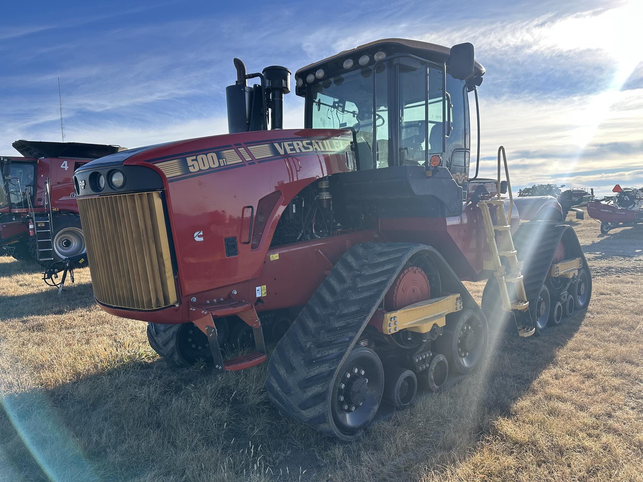 2016 Versatile 500DT Equipment Image0