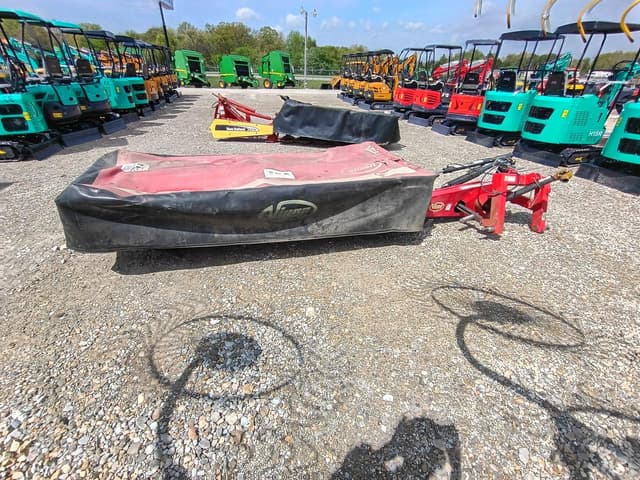 Image of Vicon 124 equipment image 4