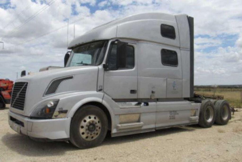 Main image Volvo VNL