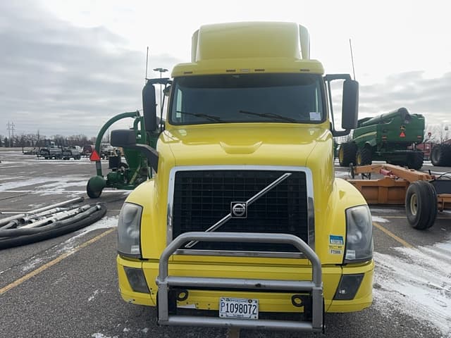 Image of Volvo D13 equipment image 1