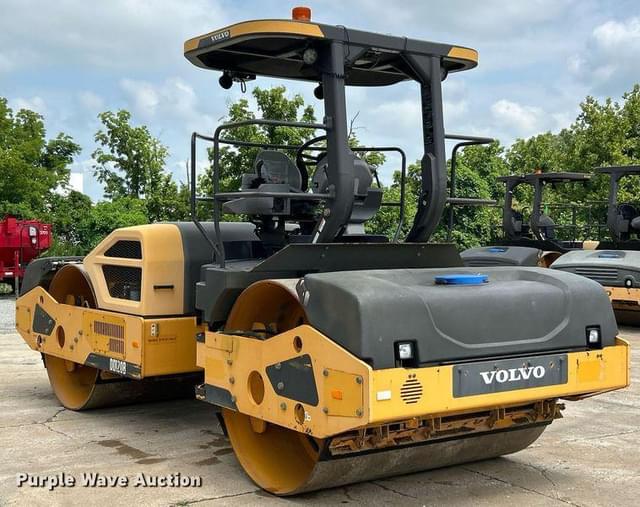 Image of Volvo DD120B equipment image 3