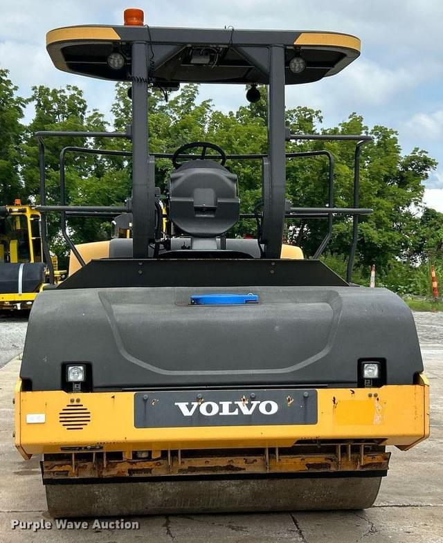 Image of Volvo DD120B equipment image 2