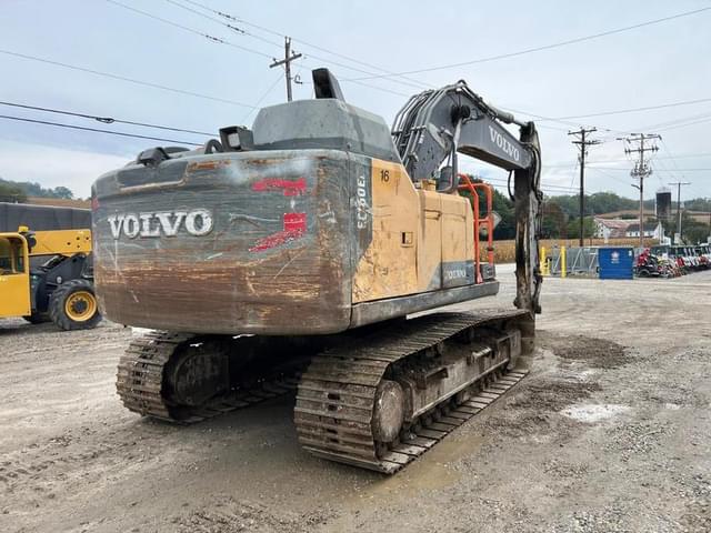 Image of Volvo EC160EL equipment image 4