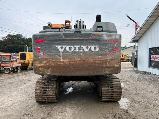 Image of Volvo EC160EL equipment image 3