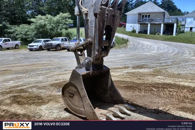 Image of Volvo EC220EL equipment image 1