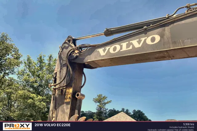 Image of Volvo EC220EL equipment image 3