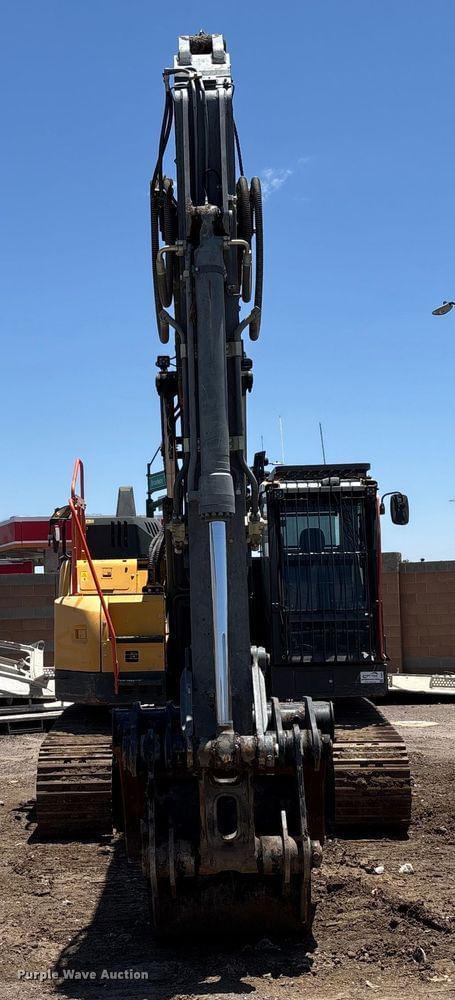 Image of Volvo ECR235EL equipment image 1