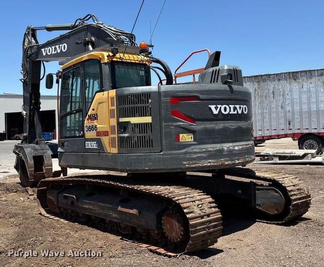Image of Volvo ECR235EL equipment image 3