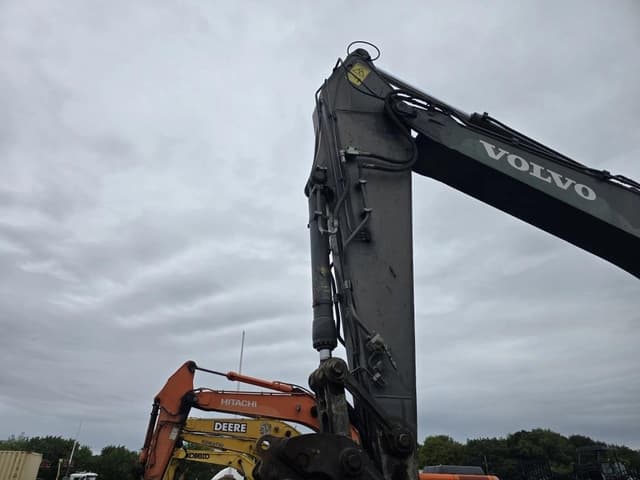 Image of Volvo ECR305CL equipment image 2