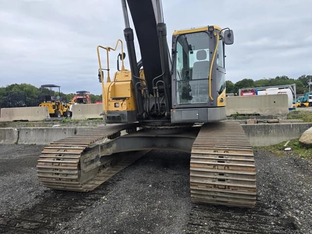 Image of Volvo ECR305CL equipment image 4