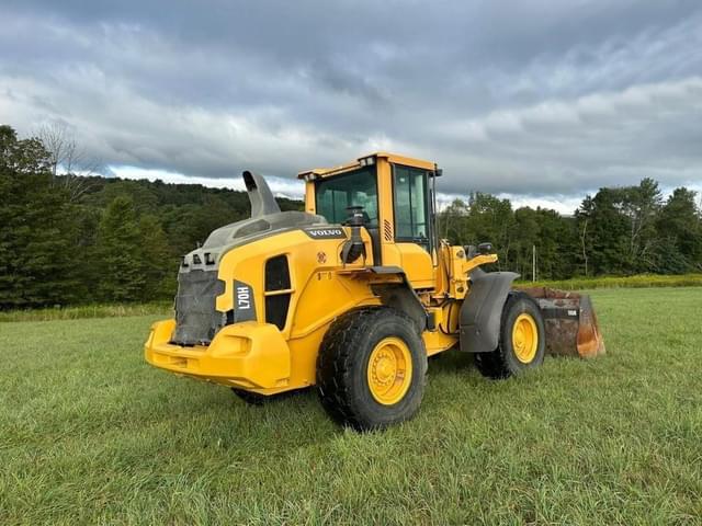 Image of Volvo L70H equipment image 4