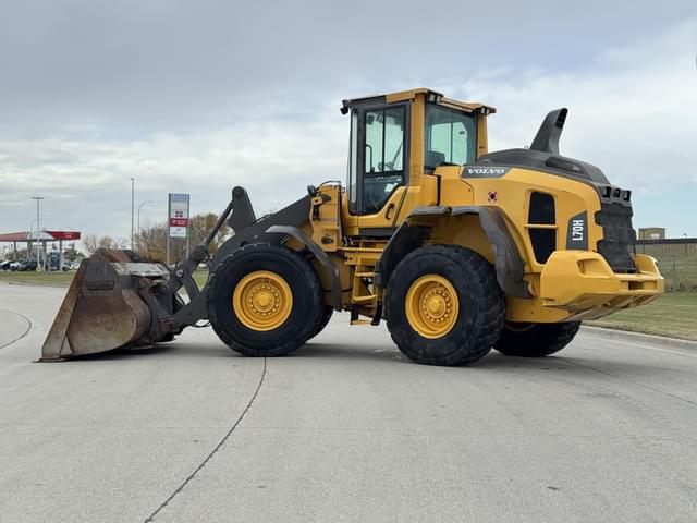 Image of Volvo L70H equipment image 2