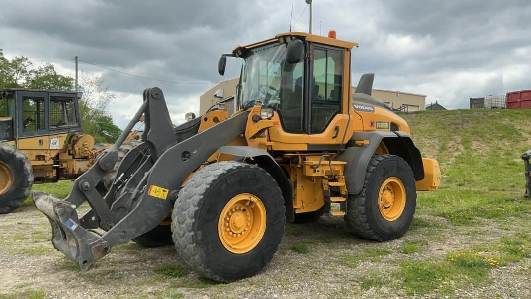 Image of Volvo L90H Primary image