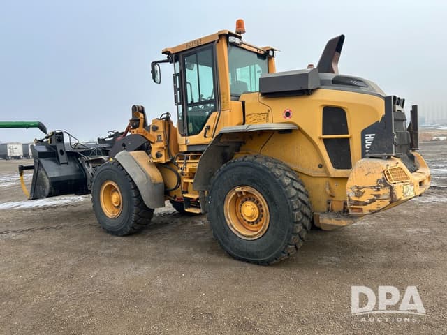 Image of Volvo L90H equipment image 3