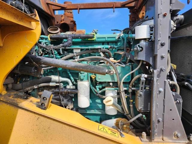 Image of Volvo L90H equipment image 4