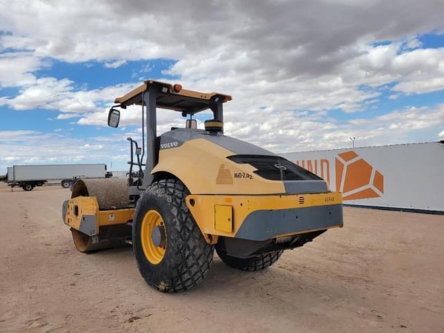 Image of Volvo SD115 equipment image 2