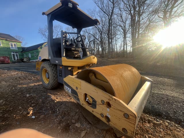 Image of Volvo SD75B equipment image 4