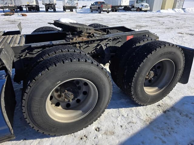 Image of Volvo D13 equipment image 1