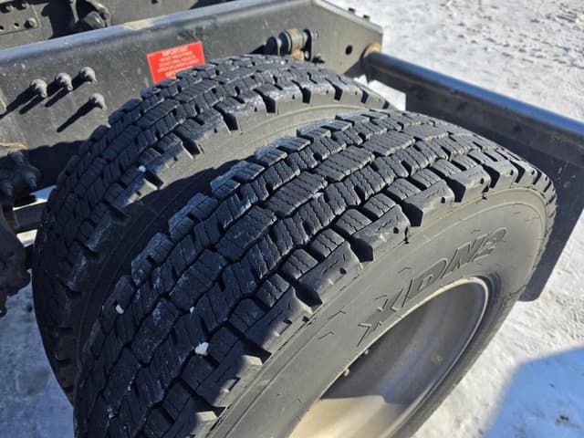 Image of Volvo D13 equipment image 3