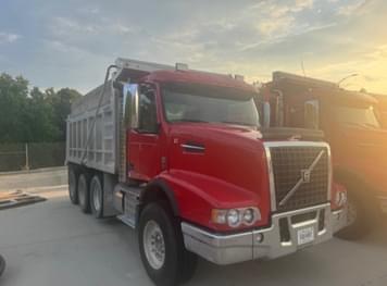 Main image Volvo VHD84