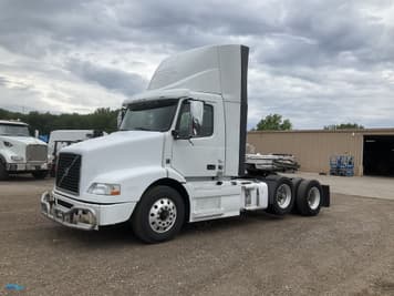 Main image Volvo VNL