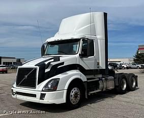 2016 Volvo VNL Equipment Image0