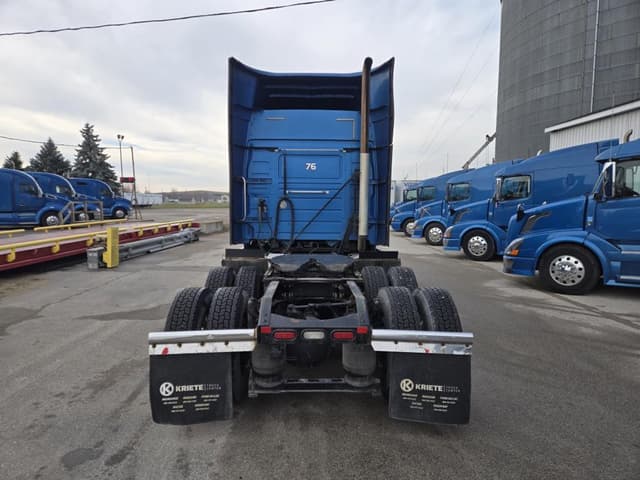 Image of Volvo VNL equipment image 3