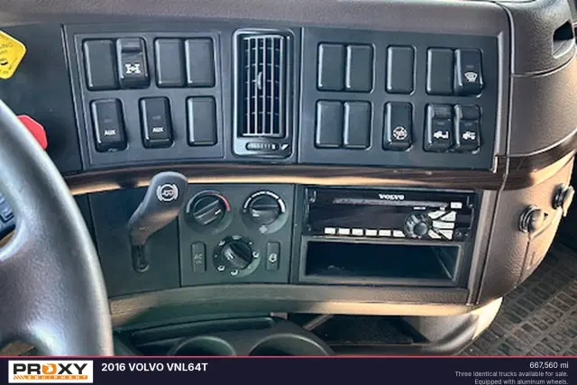 Image of Volvo VNL64T equipment image 2