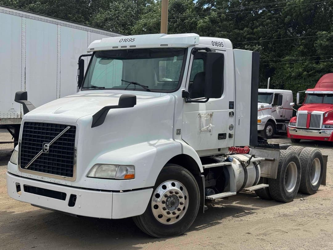 Image of Volvo VNM Primary image