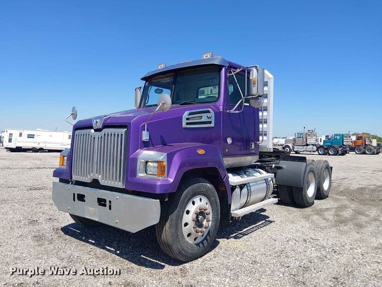 Image of Western Star 4700 Primary image