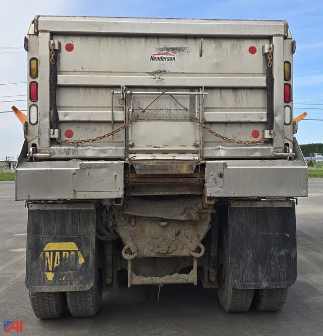 Image of Western Star 4800 equipment image 3