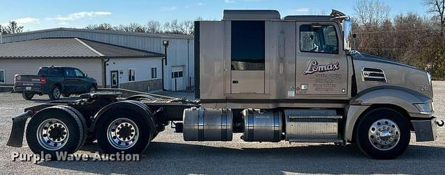 Image of Western Star 5700XE equipment image 3