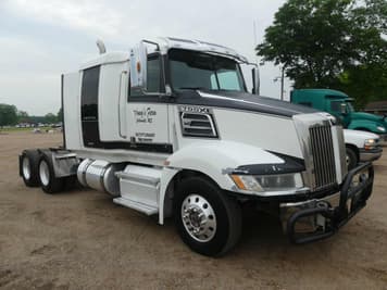 Main image Western Star 5700
