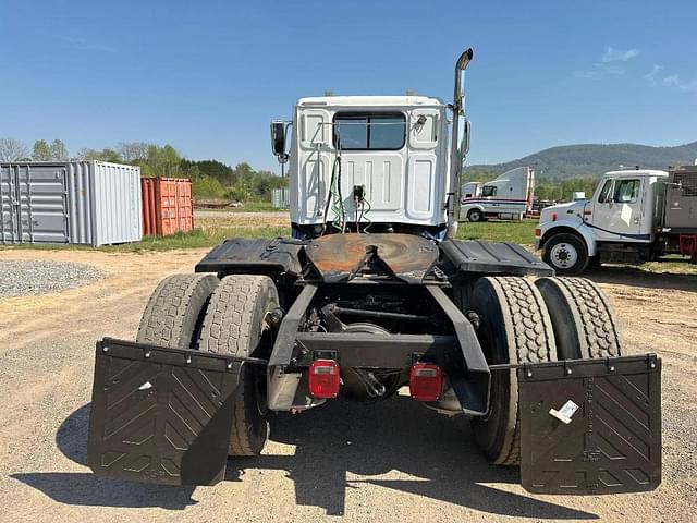 Image of Western Star 4700 equipment image 3