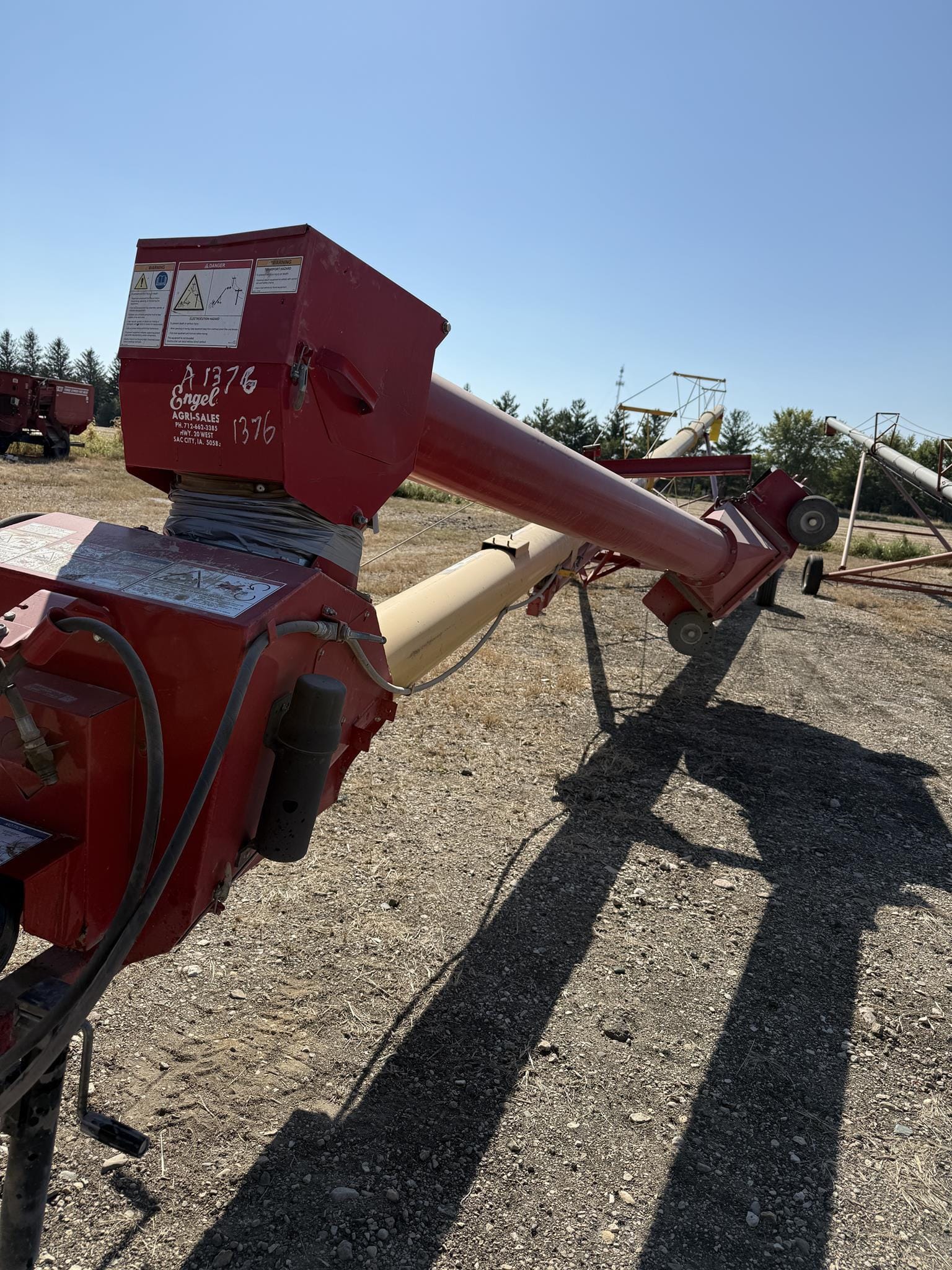 2016 Westfield MKX100-83 Equipment Image0