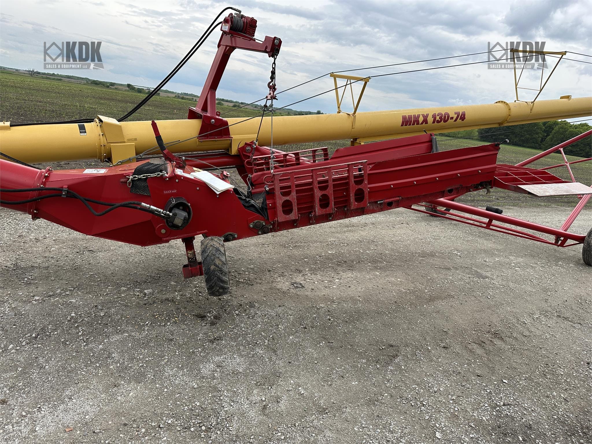 2016 Westfield MKX130-74 Equipment Image0