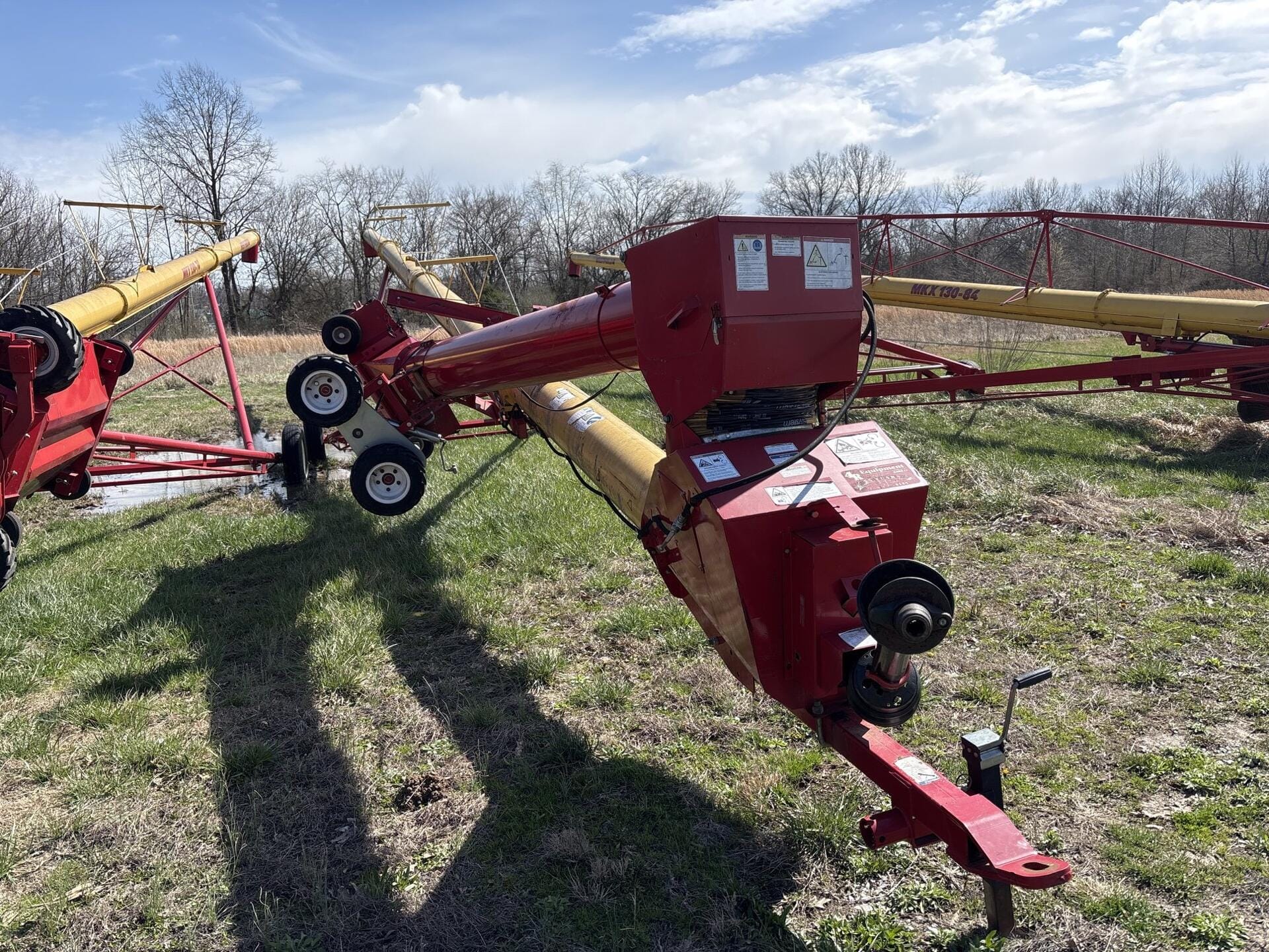 2016 Westfield MKX13-74 Equipment Image0