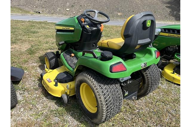 Image of John Deere X570 equipment image 1