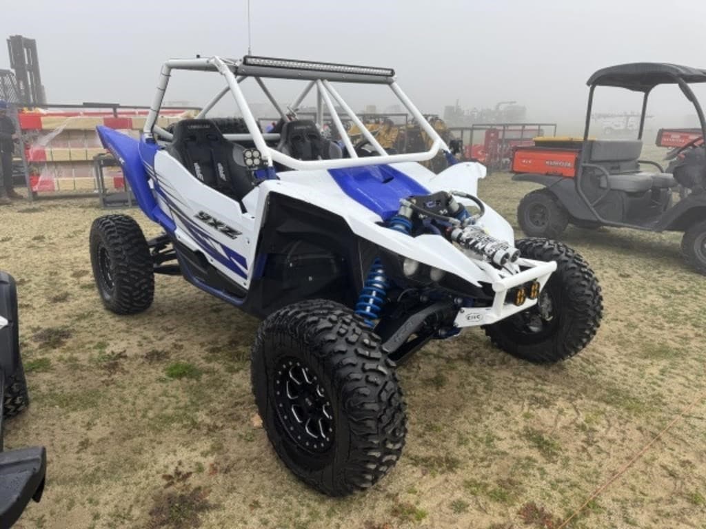 Image of Yamaha YXZ1000R Image 1